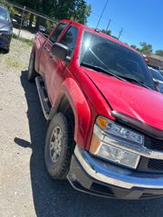 2004 Chevrolet Colorado LS - Exterior Front Right Corner Image